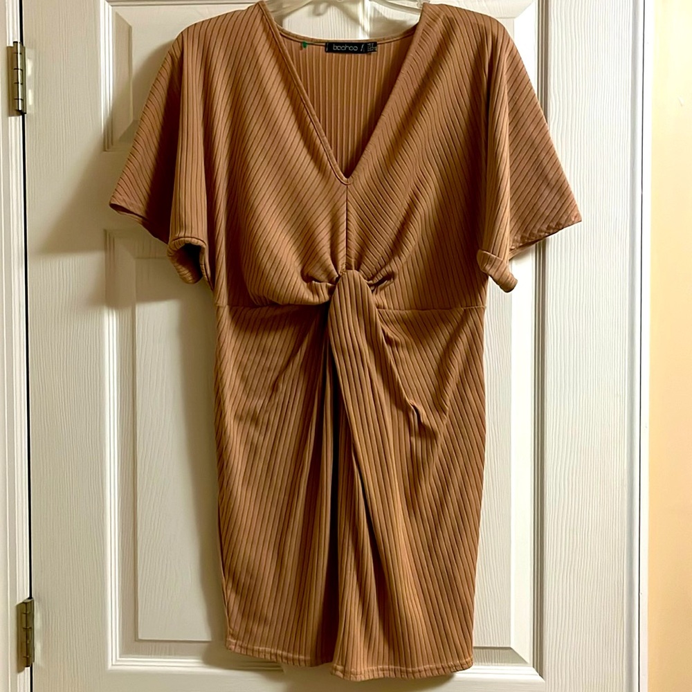 Boohoo  size 8 Ladies Dress